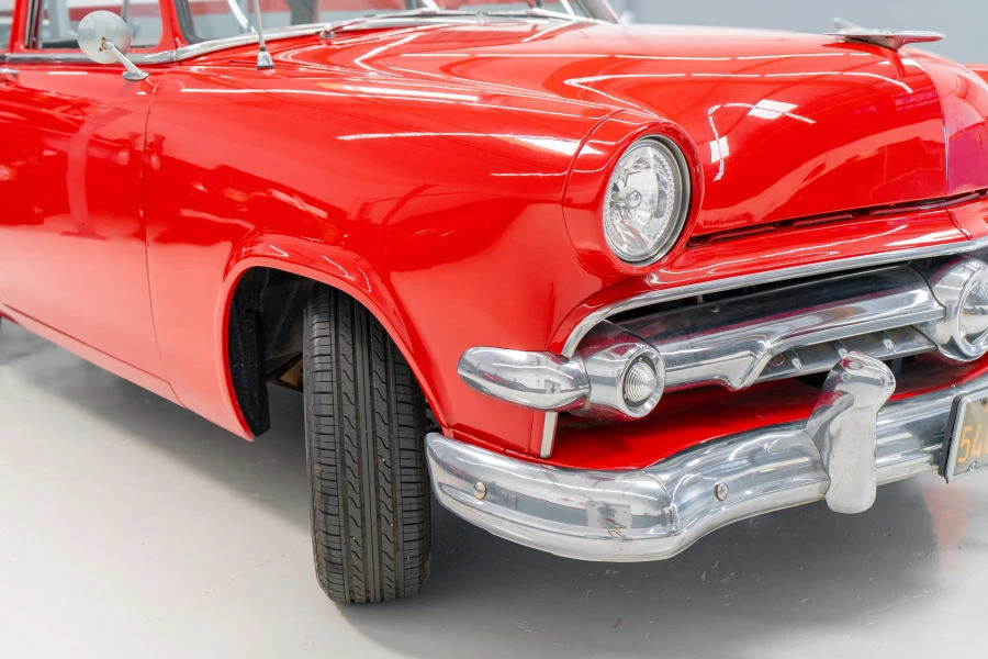 1954 Ford Customline - Image 5 of 24