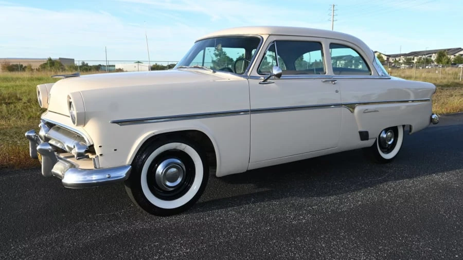 1954 Ford Customline - Image 4 of 13