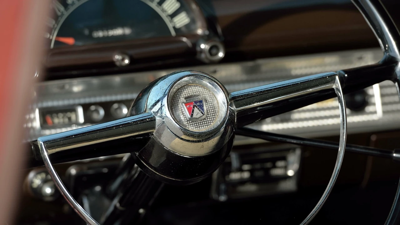 1954 Ford Customline - Image 18 of 27
