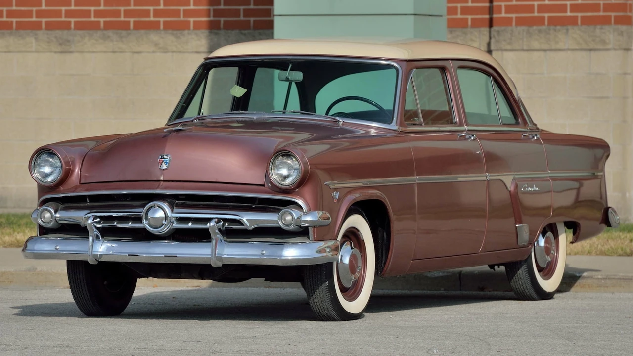 1954 Ford Customline - Image 21 of 27
