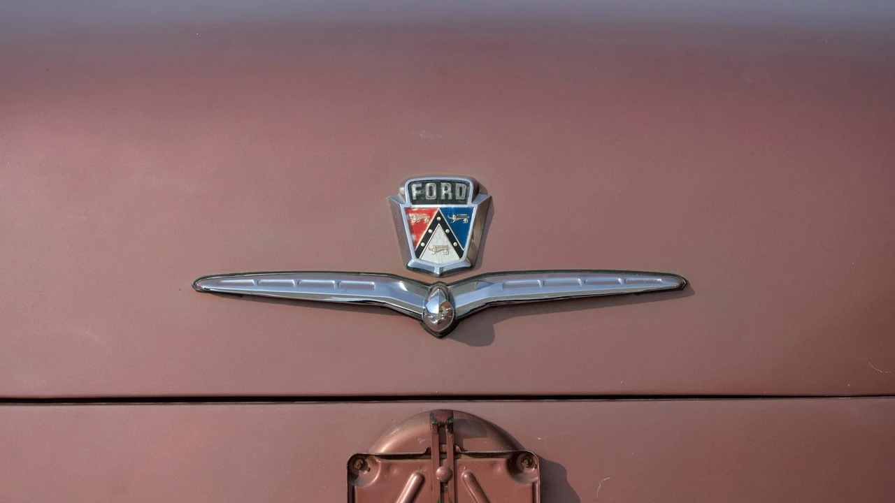 1954 Ford Customline - Image 25 of 27