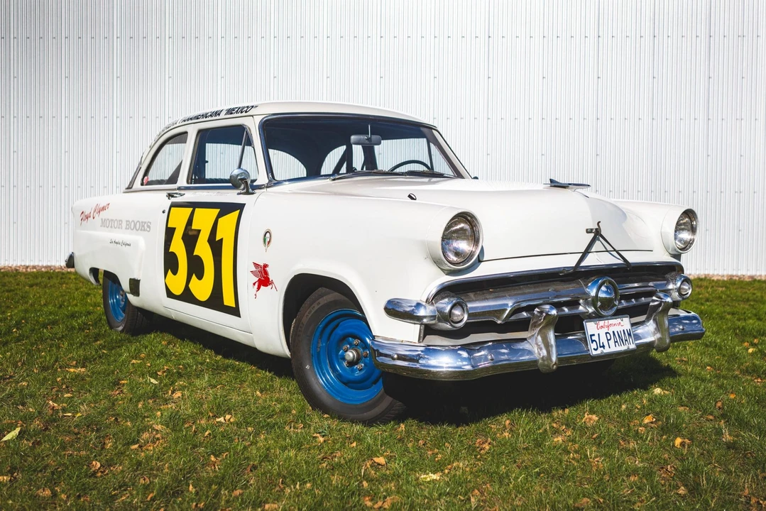 1954 Ford Customline - Image 7 of 31