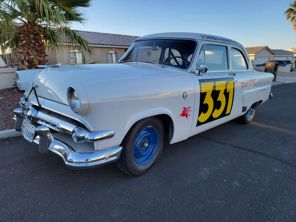 1954 Ford Customline - Image 2 of 31