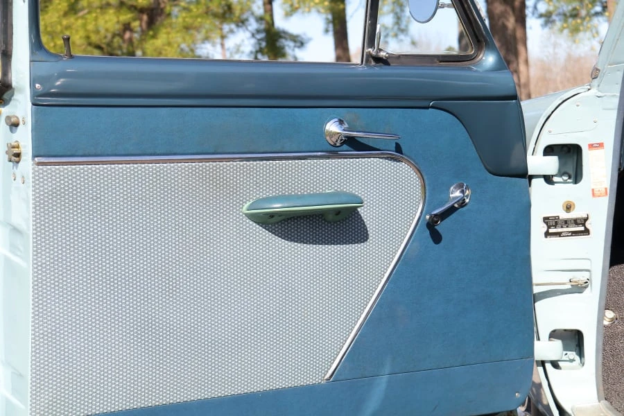 1954 Ford Customline - Image 21 of 29