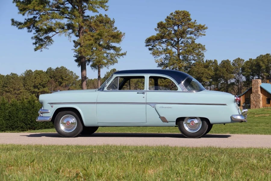 1954 Ford Customline - Image 2 of 29
