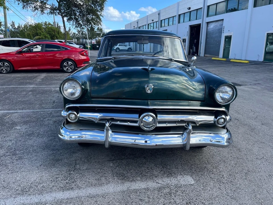 1954 Ford Customline - Image 2 of 15