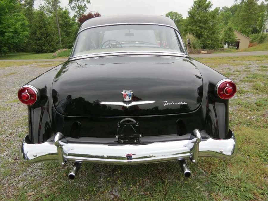1954 Ford Customline - Image 9 of 10