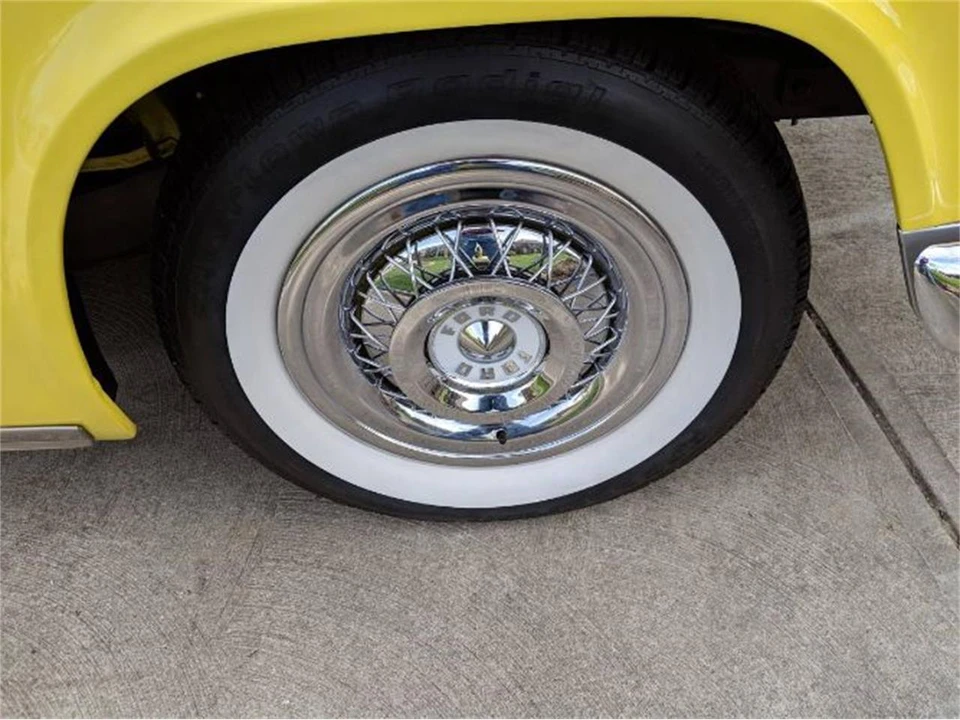 1954 Ford Customline - Image 9 of 24