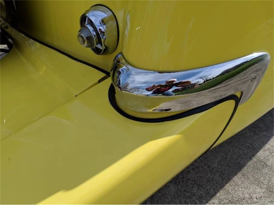 1954 Ford Customline - Image 22 of 24