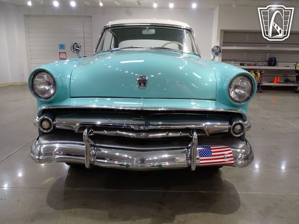 1954 Ford Crestline - Image 26 of 31