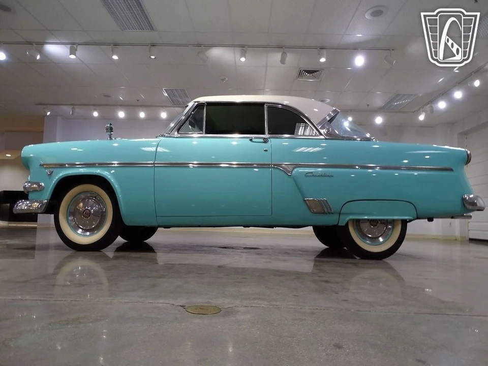 1954 Ford Crestline - Image 10 of 21
