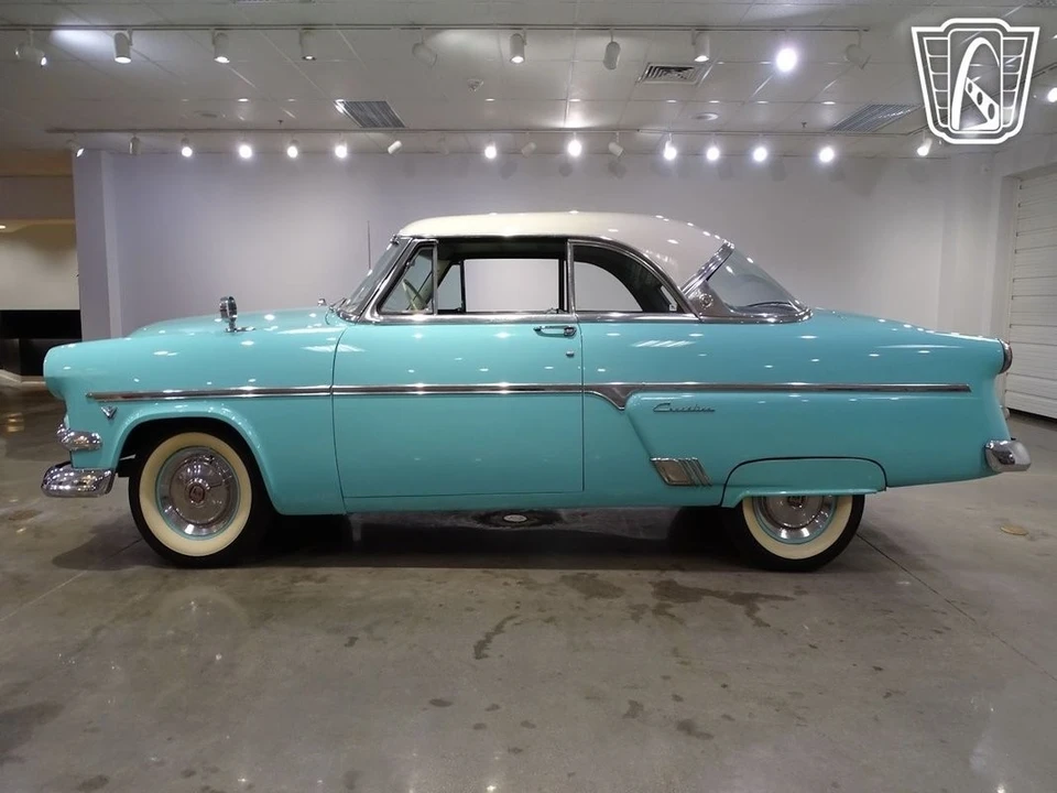 1954 Ford Crestline - Image 9 of 21