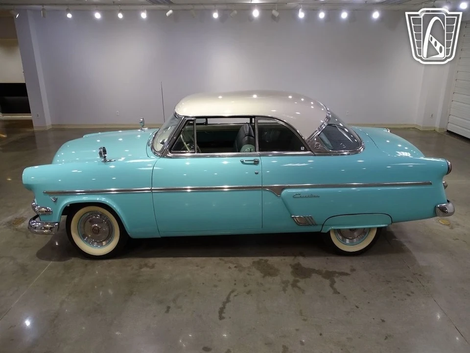 1954 Ford Crestline - Image 8 of 21