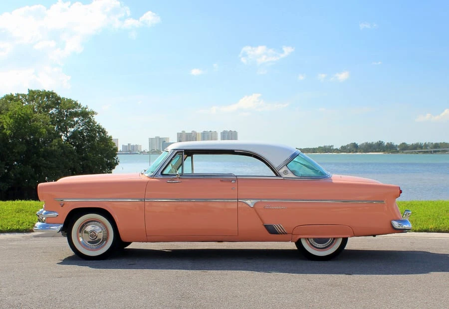 1954 Ford Crestline - Image 2 of 12