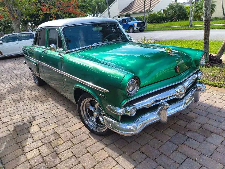 1954 Ford Customline - Image 2 of 14