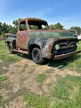 1954 Ford F-100 Shortbed