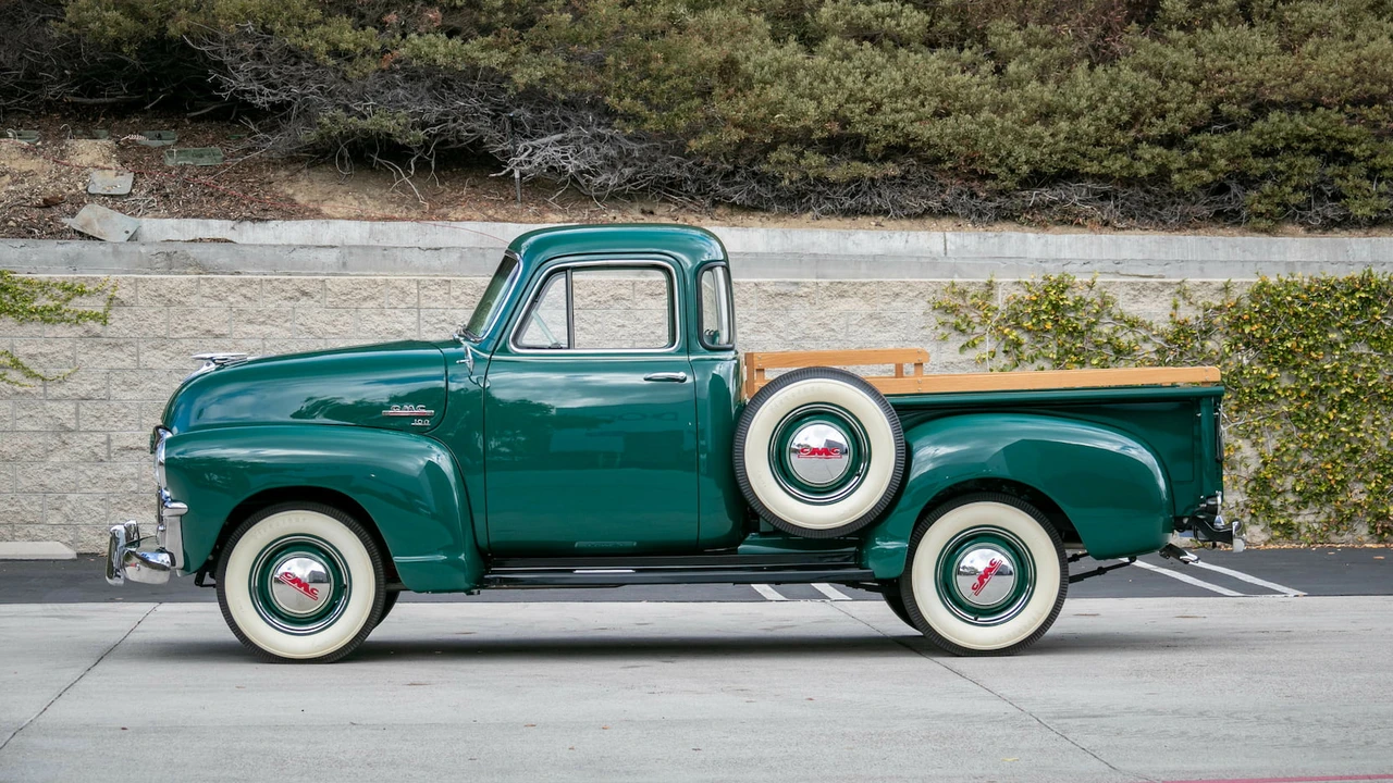 1954 GMC New Design - Image 2 of 17