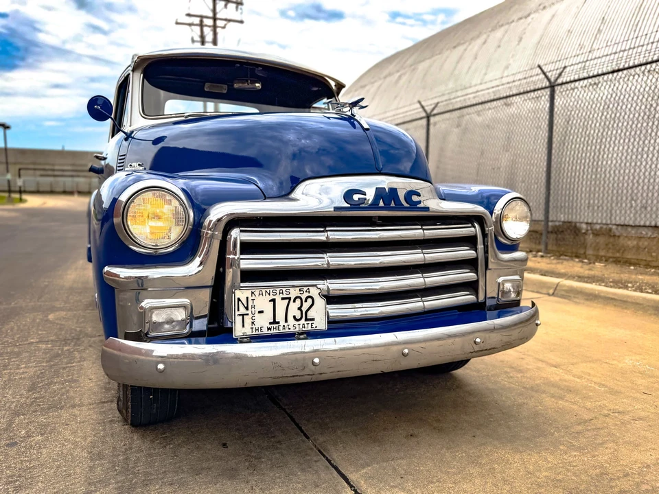 1954 GMC New Design - Image 15 of 31