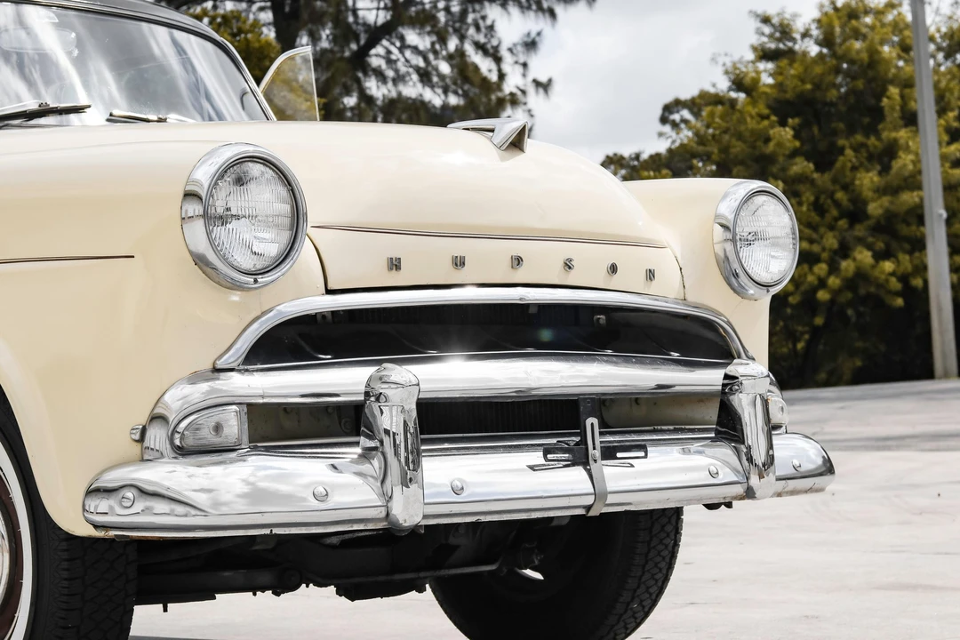 1954 Hudson - Image 24 of 31