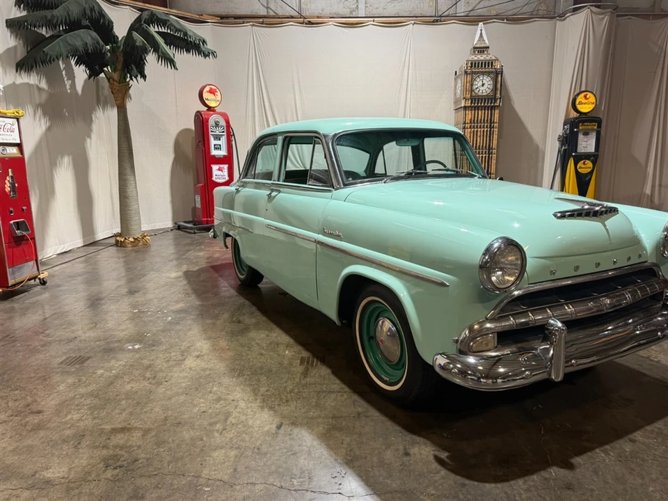 1954 Hudson Hornet - Image 5 of 31