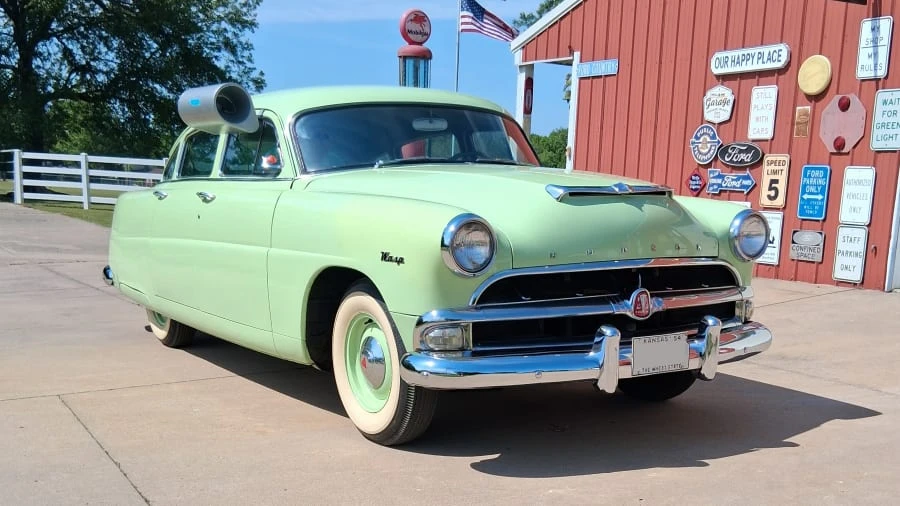 1954 Hudson Hornet - Image 4 of 11