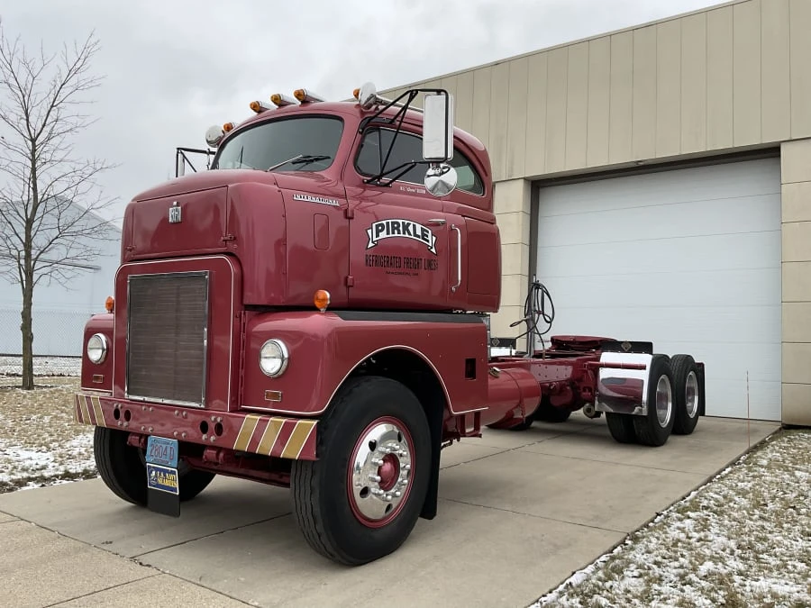 1954 International - Image 2 of 12