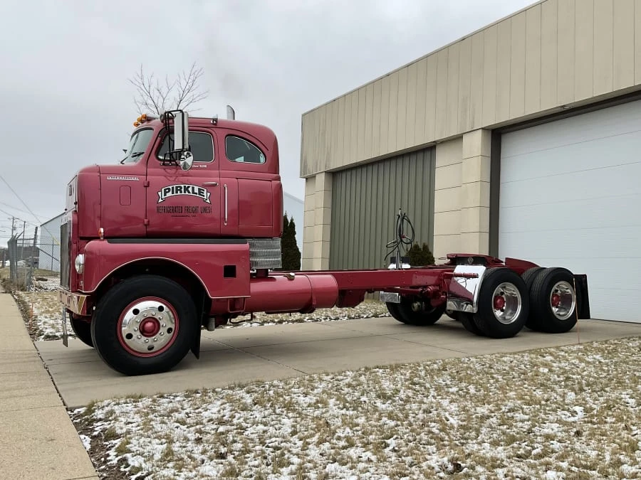 1954 International - Image 3 of 12