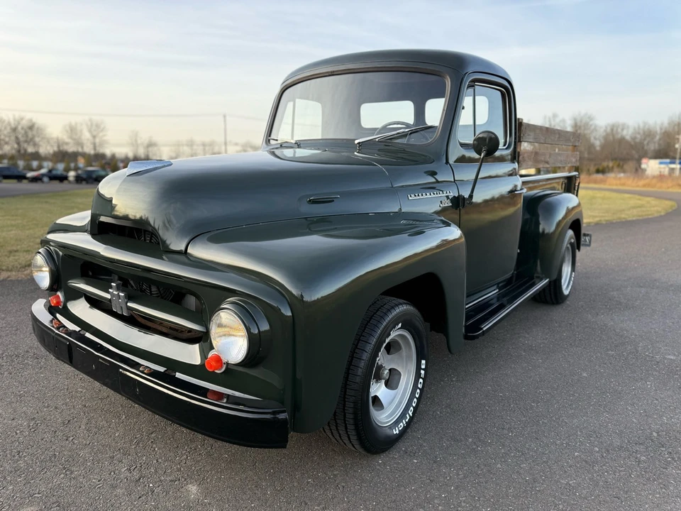 1954 International - Image 4 of 21