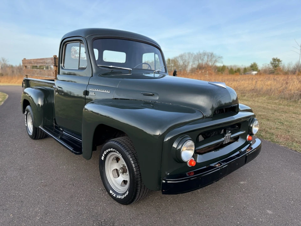1954 International - Image 2 of 21