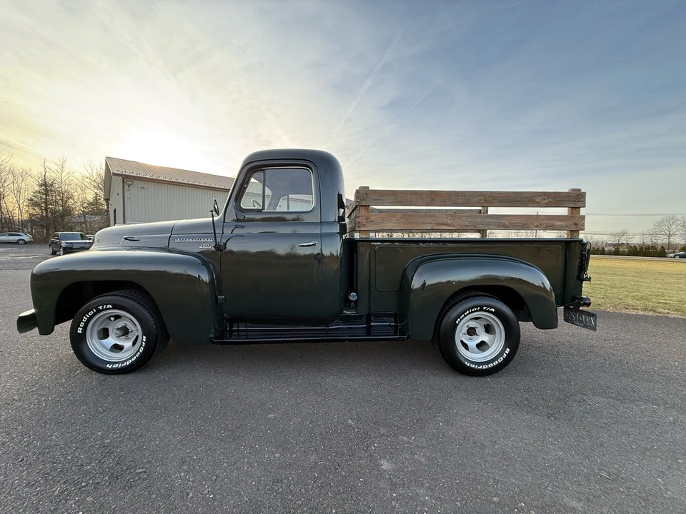 1954 International - Image 15 of 21