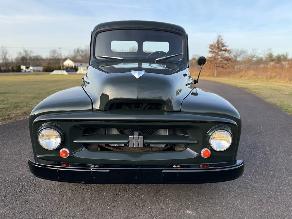 1954 International - Image 3 of 21