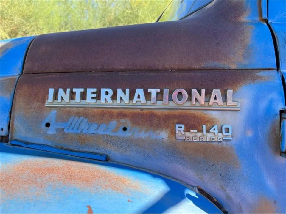 1954 International - Image 9 of 19