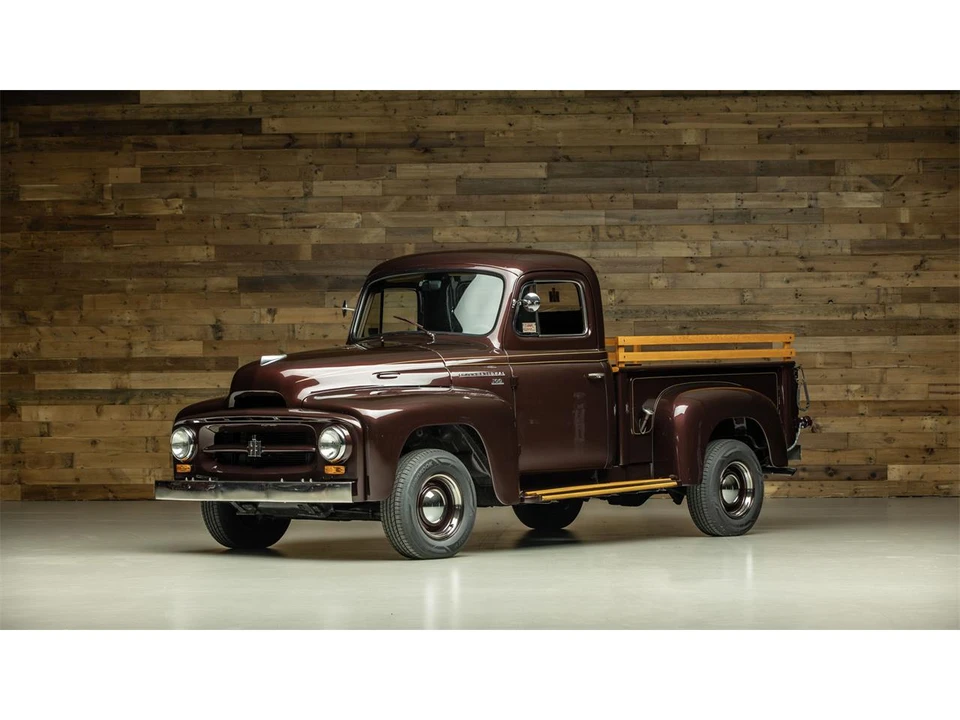 1954 International - Image 3 of 4