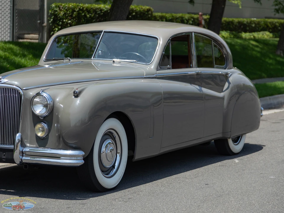 1954 Jaguar Mark VII & VIII & IX - Image 22 of 31