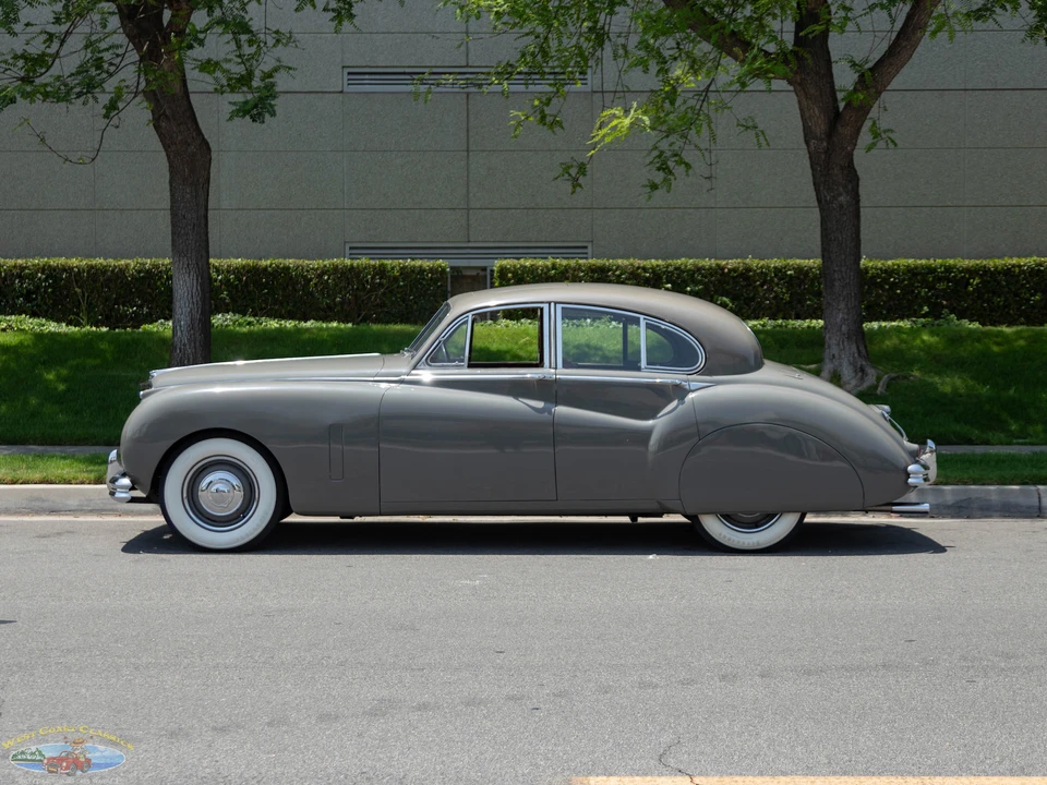 1954 Jaguar Mark VII & VIII & IX - Image 5 of 31