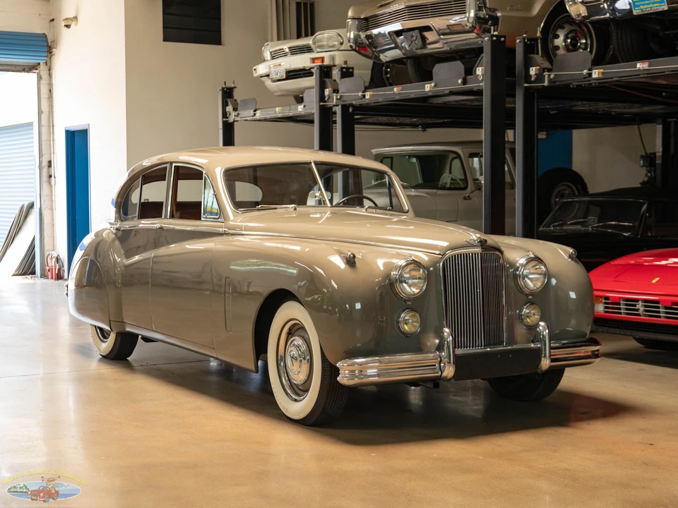 1954 Jaguar Mark VII & VIII & IX - Image 10 of 31