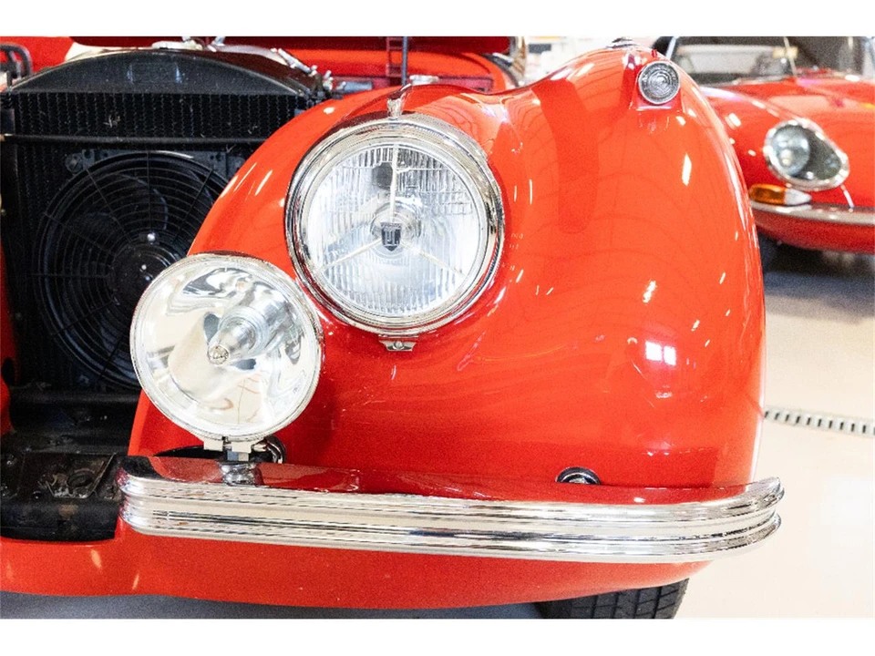 1954 Jaguar XK120 OTS Roadster - Image 18 of 22