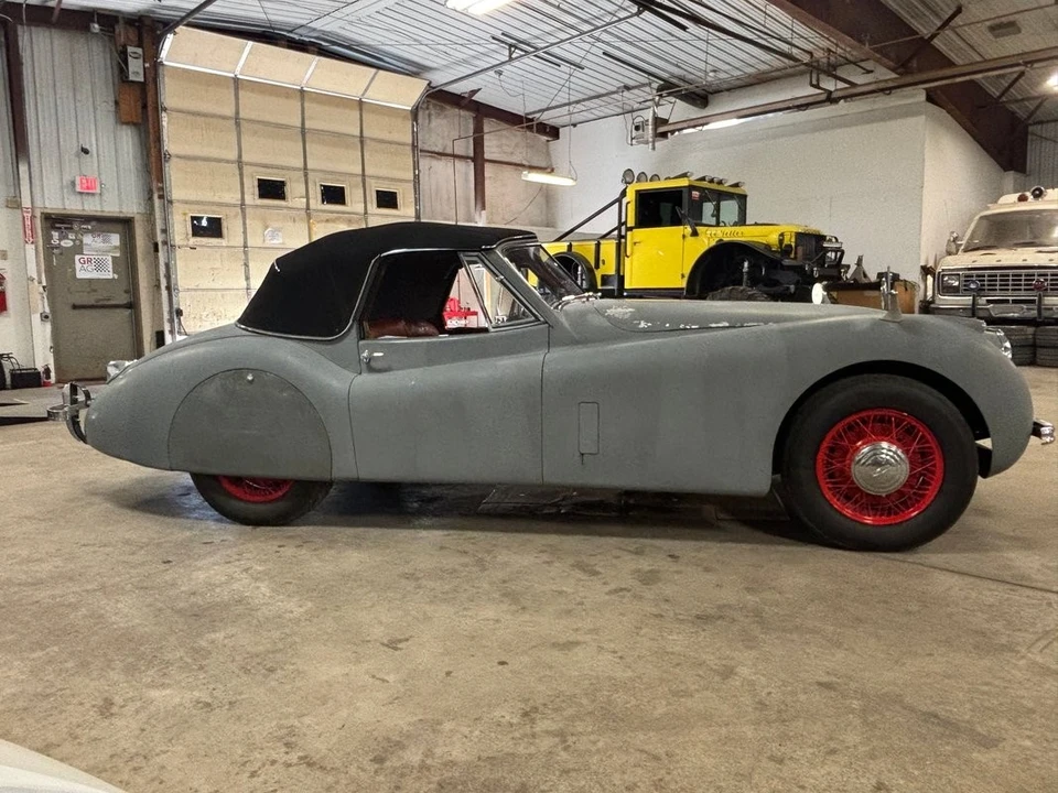 1954 Jaguar XK120 - Image 7 of 31