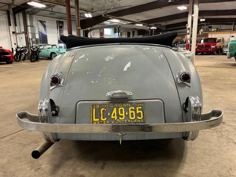 1954 Jaguar XK120 - Image 30 of 31