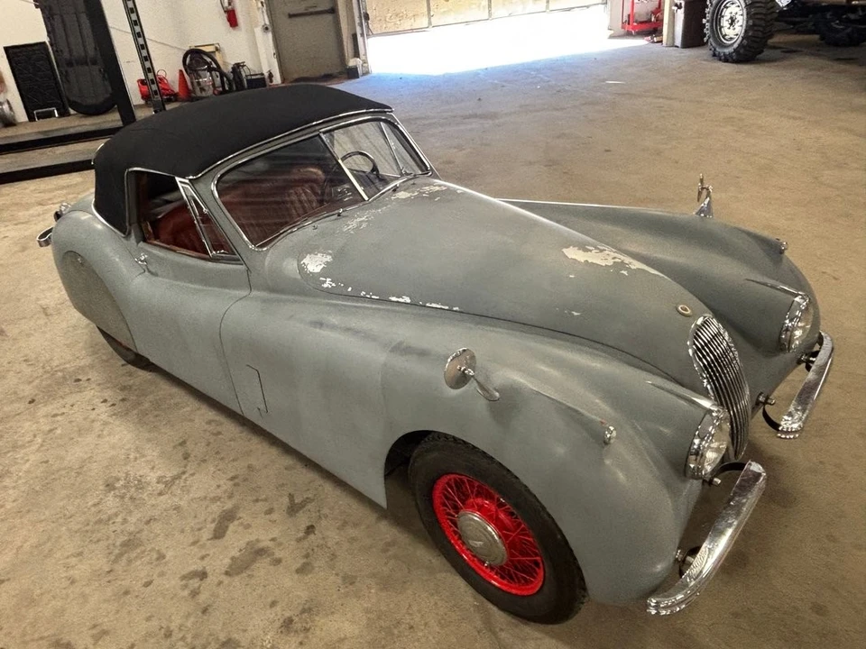 1954 Jaguar XK120 - Image 14 of 31
