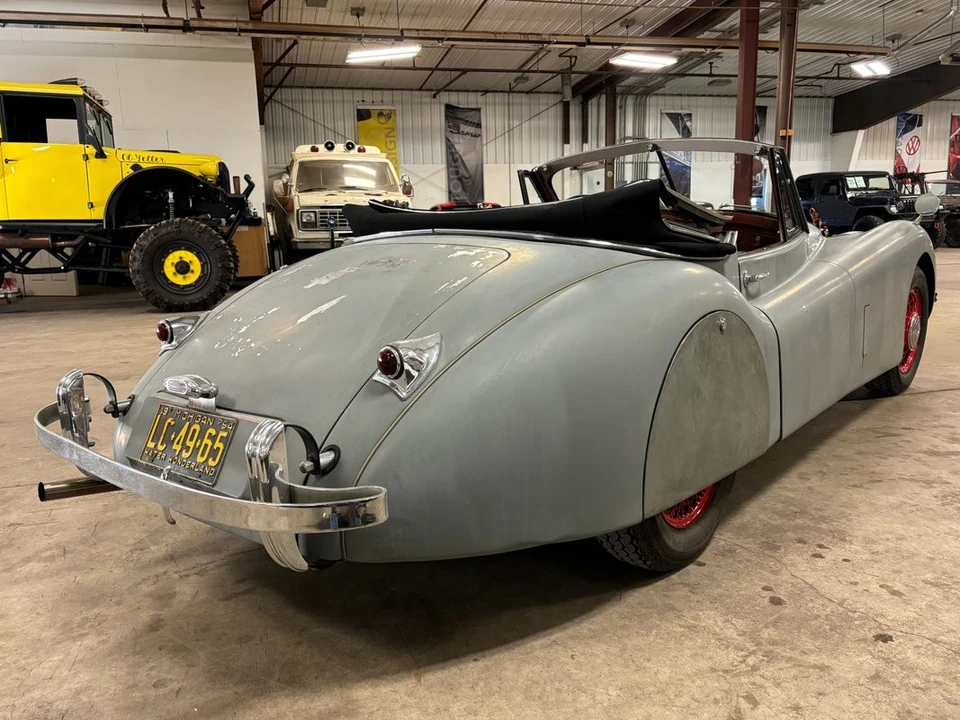 1954 Jaguar XK120 - Image 31 of 31