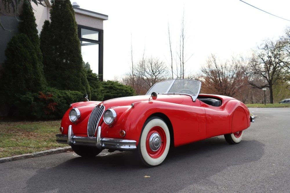 1954 Jaguar XK120 - Image 2 of 8