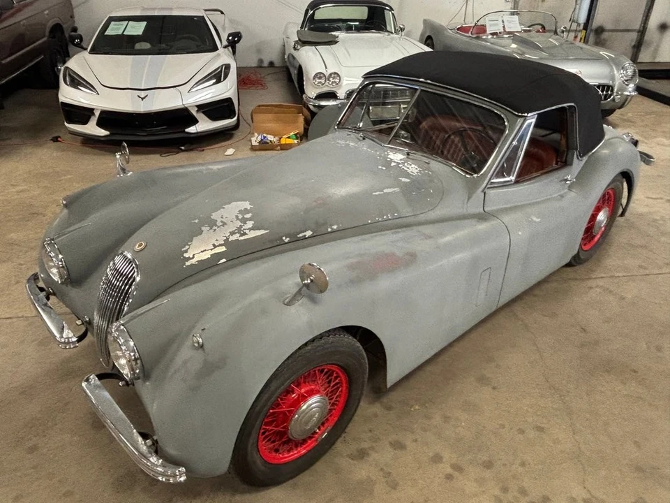 1954 Jaguar XK120 - Image 15 of 31