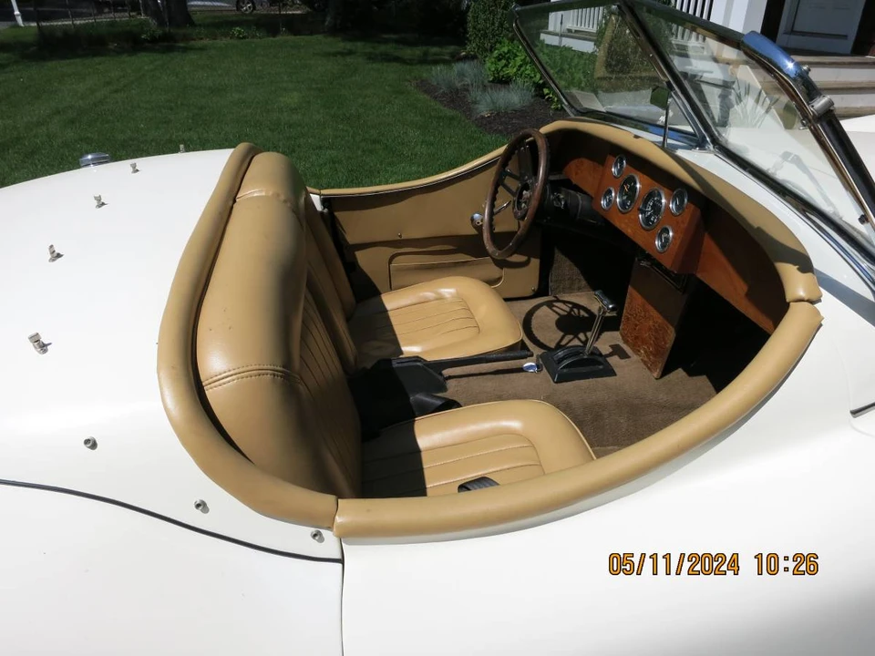 1954 Jaguar Replica - Image 3 of 24