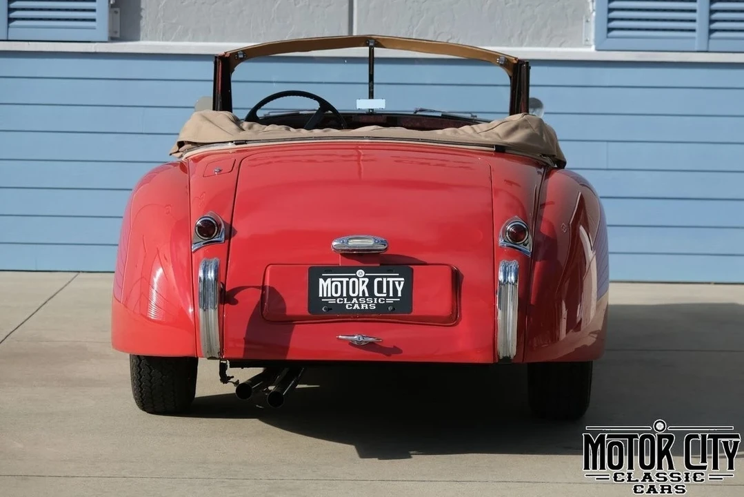 1954 Jaguar XK - Image 5 of 21