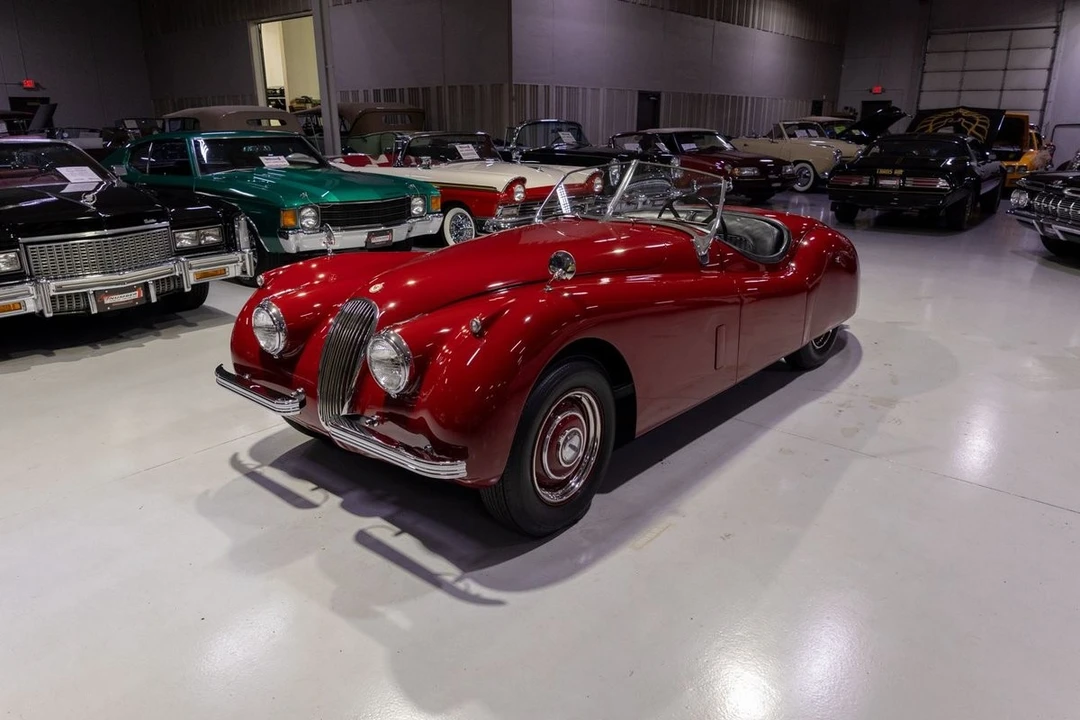 1954 Jaguar XK140 - Image 27 of 31