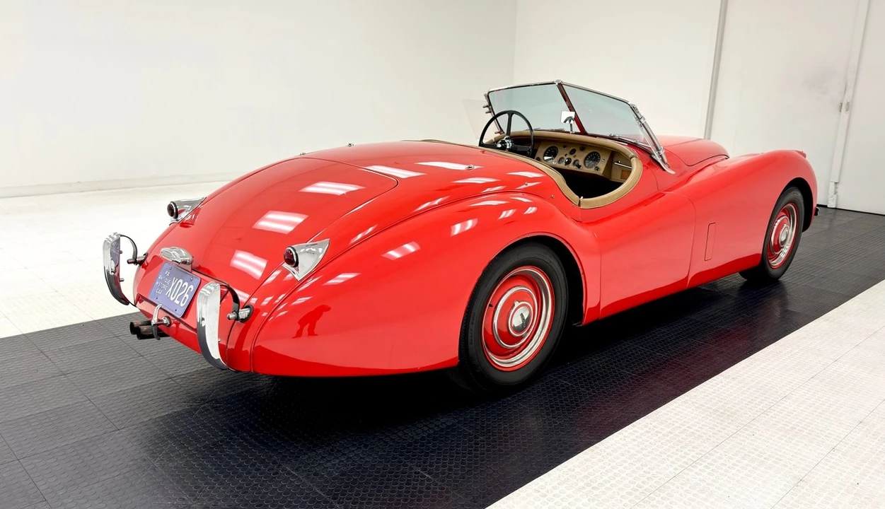 1954 Jaguar XK120 OTS Roadster - Image 10 of 31