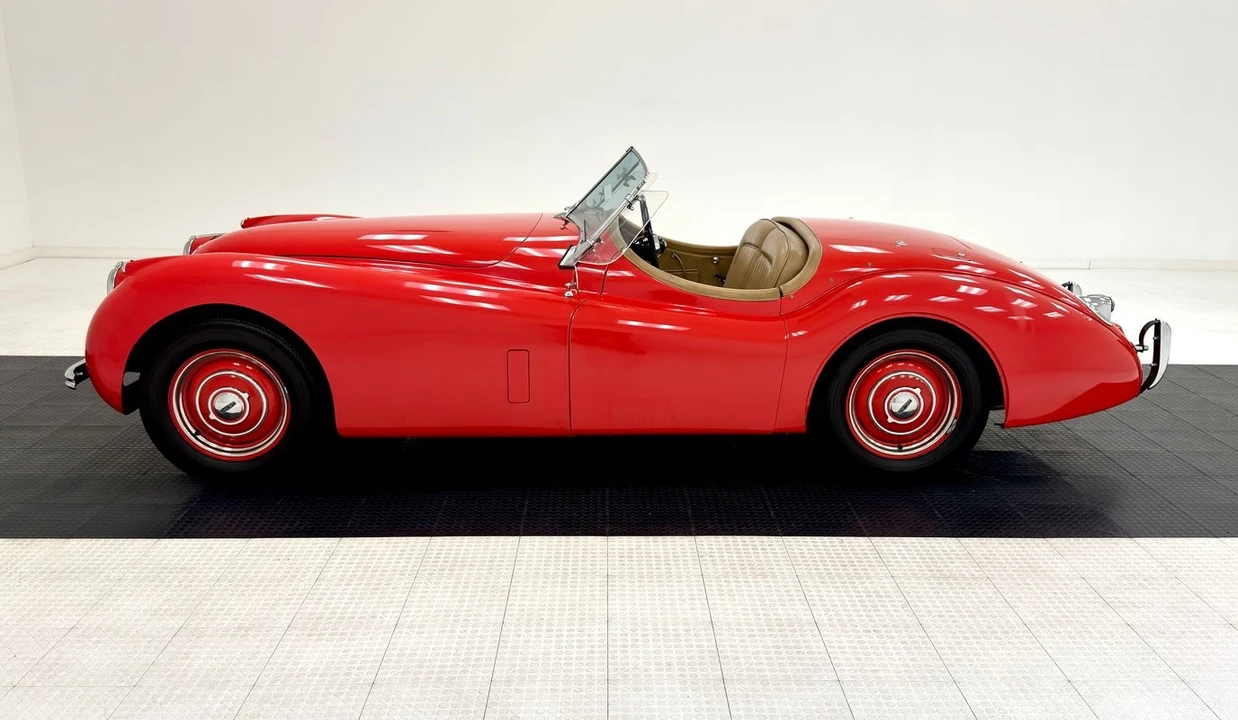 1954 Jaguar XK120 OTS Roadster - Image 3 of 31