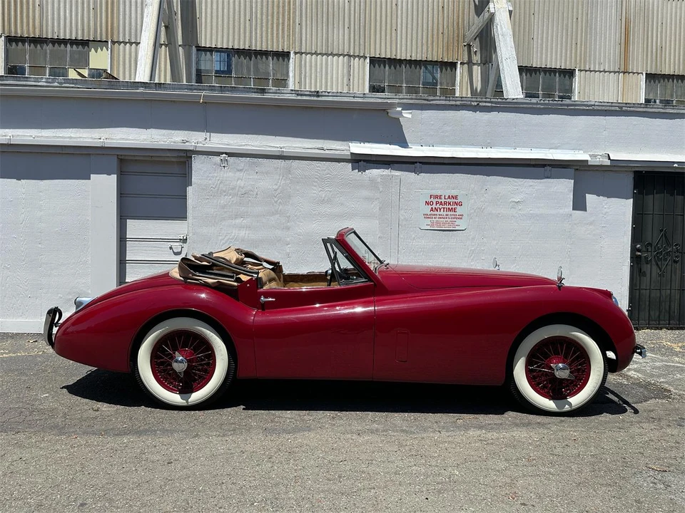 1954 Jaguar XK120 - Image 6 of 31