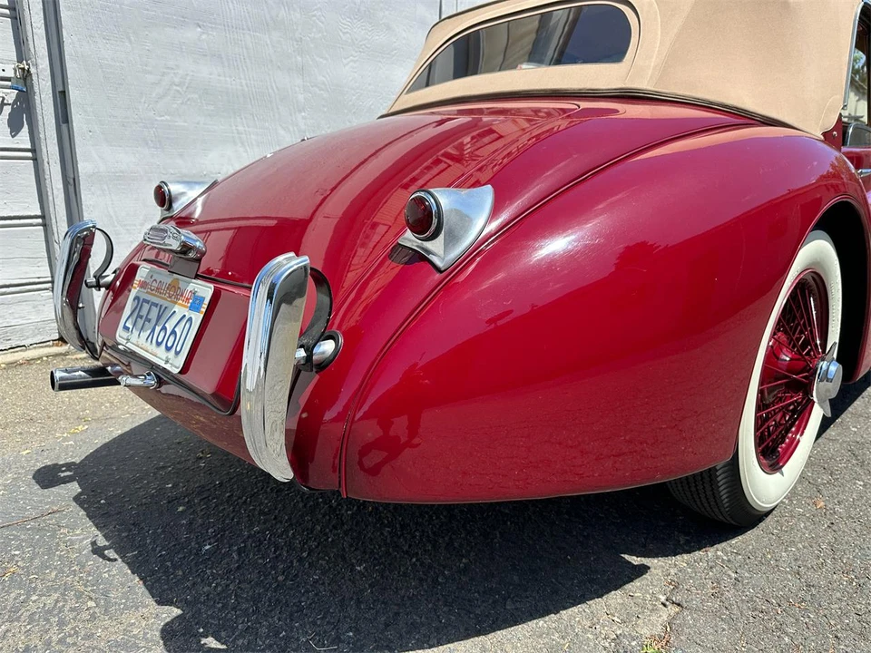 1954 Jaguar XK120 - Image 17 of 31